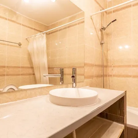 Huge Villa For 22Pax With Private Pool Porches (Algarve)